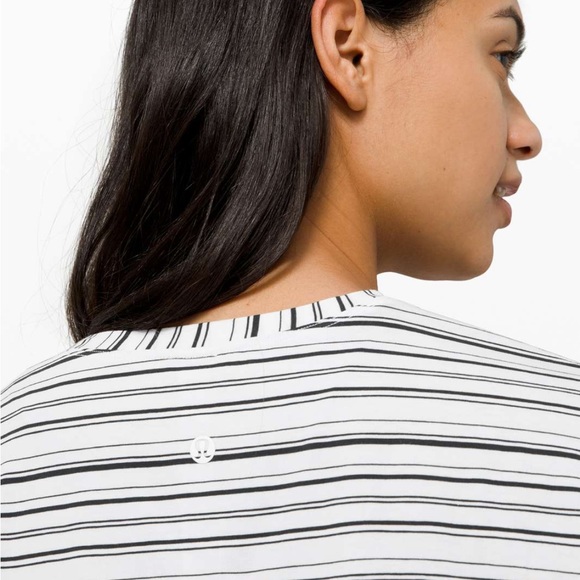 Cate’s Tee - Picture 2 of 7